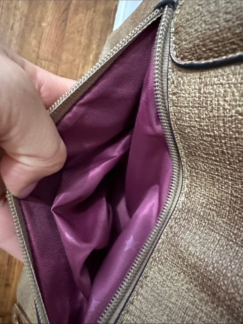 kate spade Tan Bow-Accent Tote - Picture 4 of 10